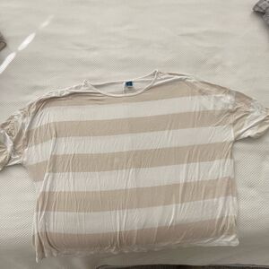 Womens buttery soft crop t shirt